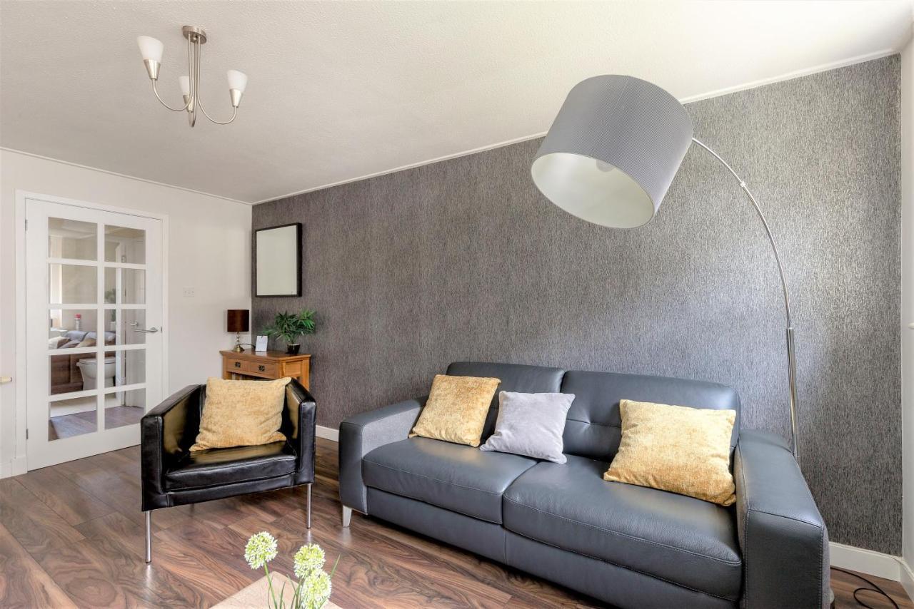 Stunning 1 Bed At Holyrood Palace & Arthurs Seat Édimbourg Extérieur photo