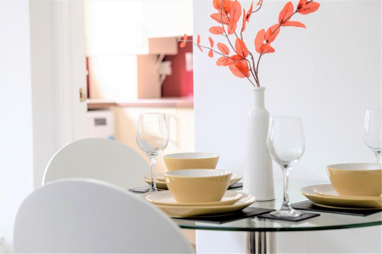 Stunning 1 Bed At Holyrood Palace & Arthurs Seat Édimbourg Extérieur photo